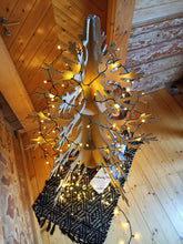 Загрузить изображение в средство просмотра галереи, Рождественская елка
