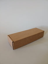 Ielādējiet attēlu galerijas skatītājā,Gofrētā kartona kaste(172x60x35)

