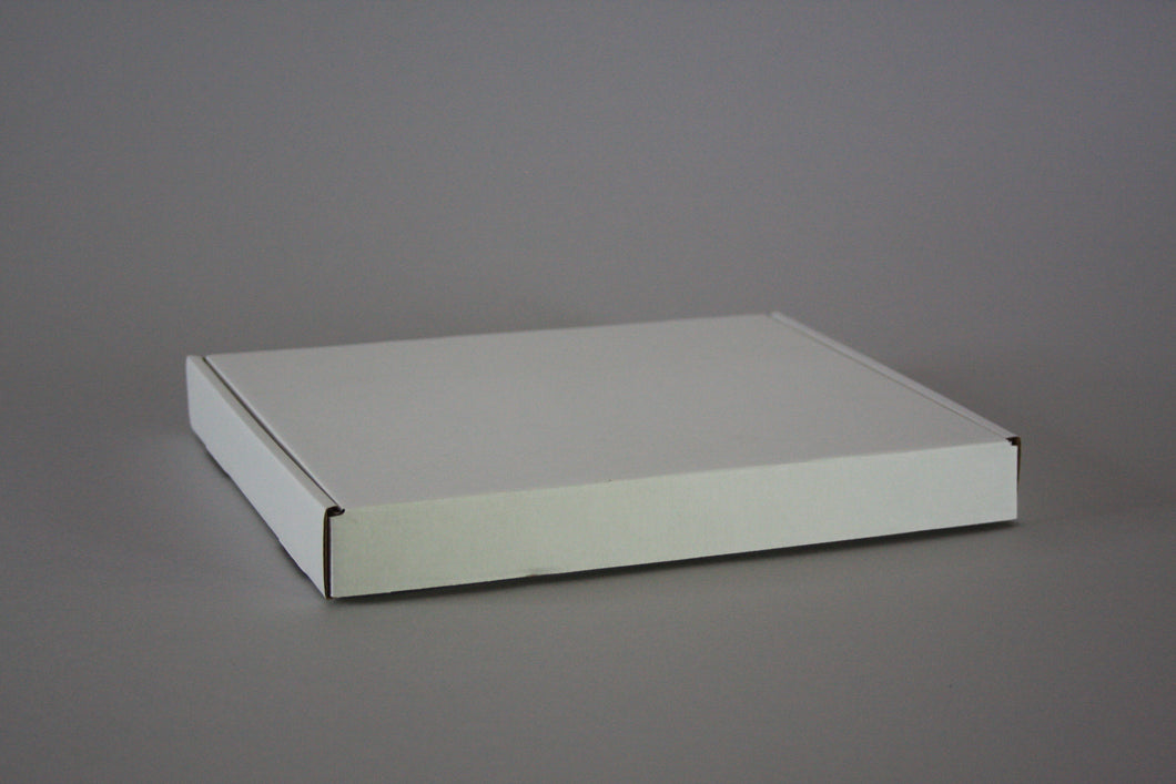 Box with folding lid (220x170x25)